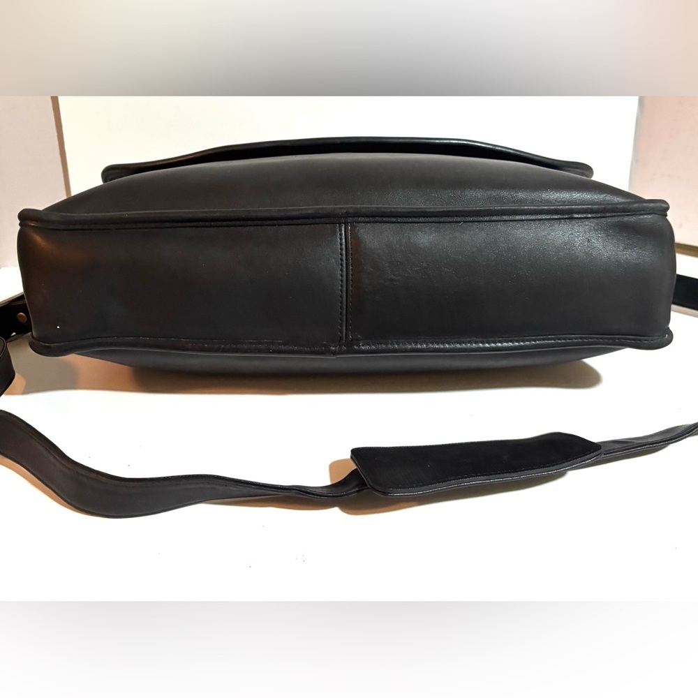 Coach vintage unisex Black  briefcase Leather shoulder Bag - Picture 6 of 11